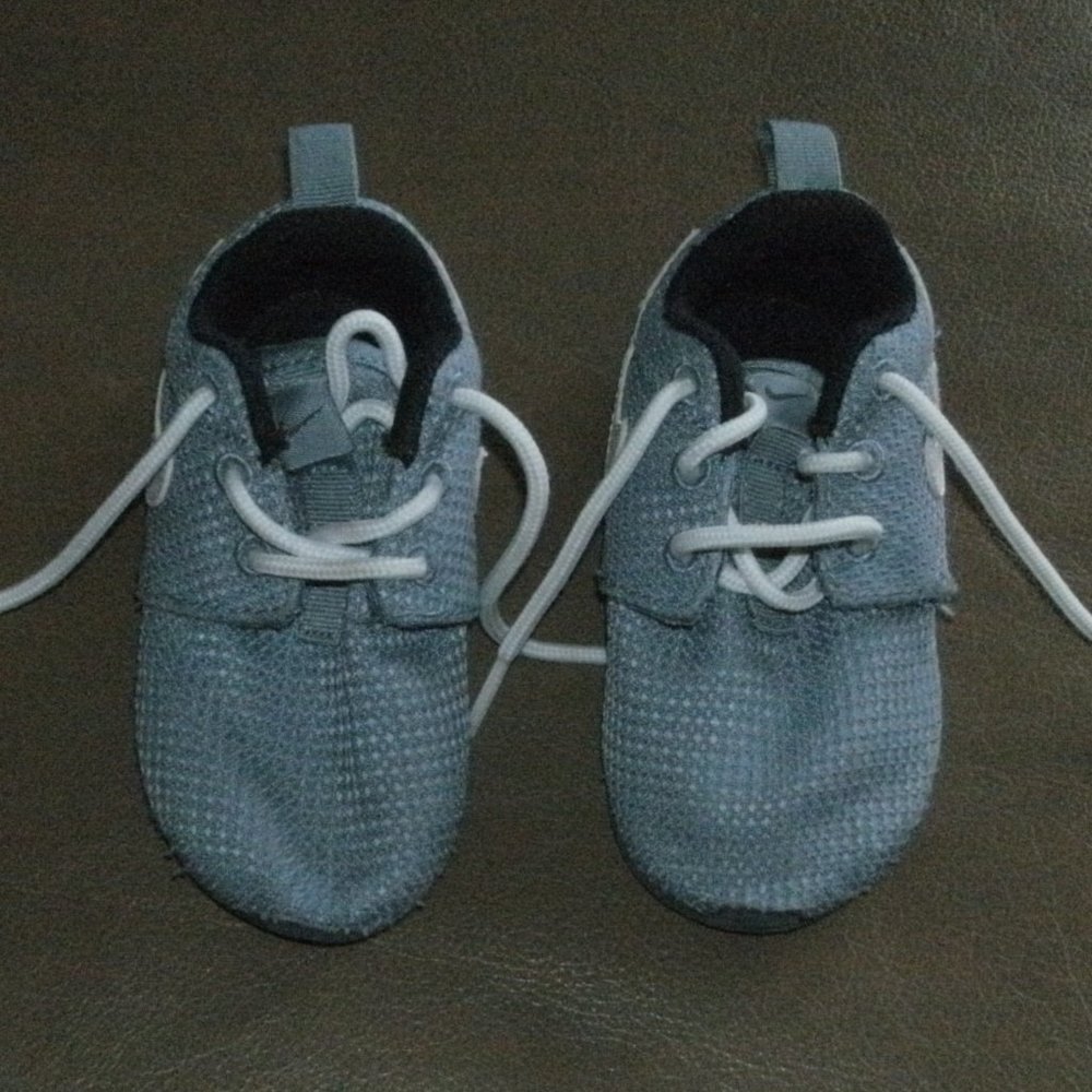 Nike Swoosh Shoes Gray Baby Toddler Boy Girl Unisex Sneakers size 6 C